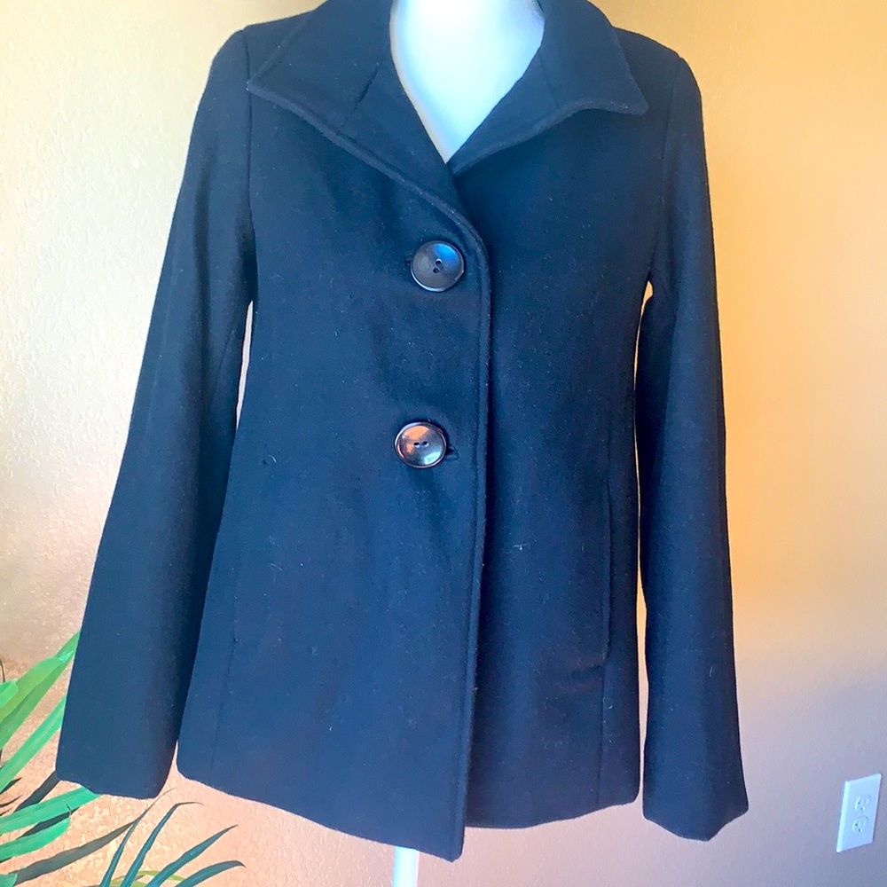 Beautiful wool coat in size small